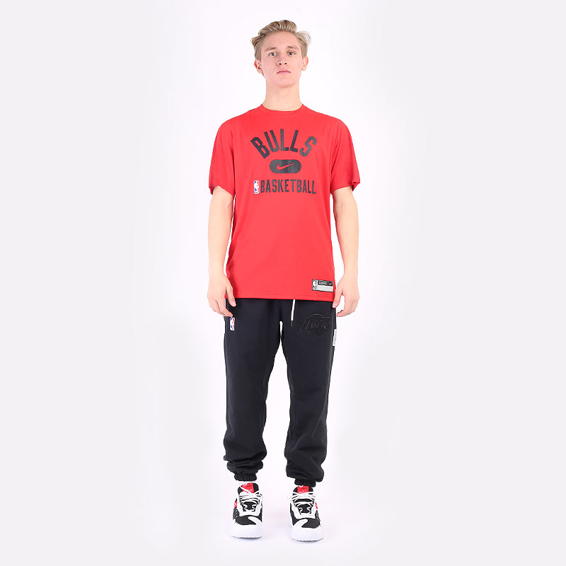 мужская красная футболка Nike NBA Chicago Bulls Dri-FIT T-Shirt DA5916-657 - цена, описание, фото 6